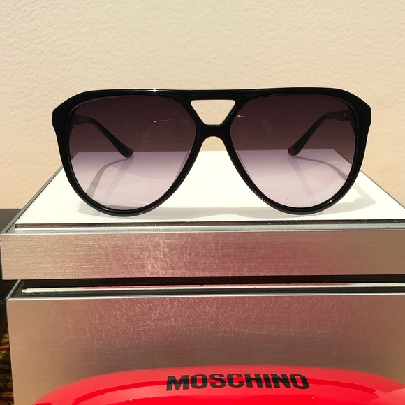 Moschino ‘Bad Girl’ MO768S01 Black Gold Sunglasses main image 5